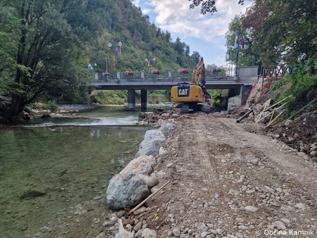 Sanacijska obnova vodotokov in hudournikov po poplavah (30)